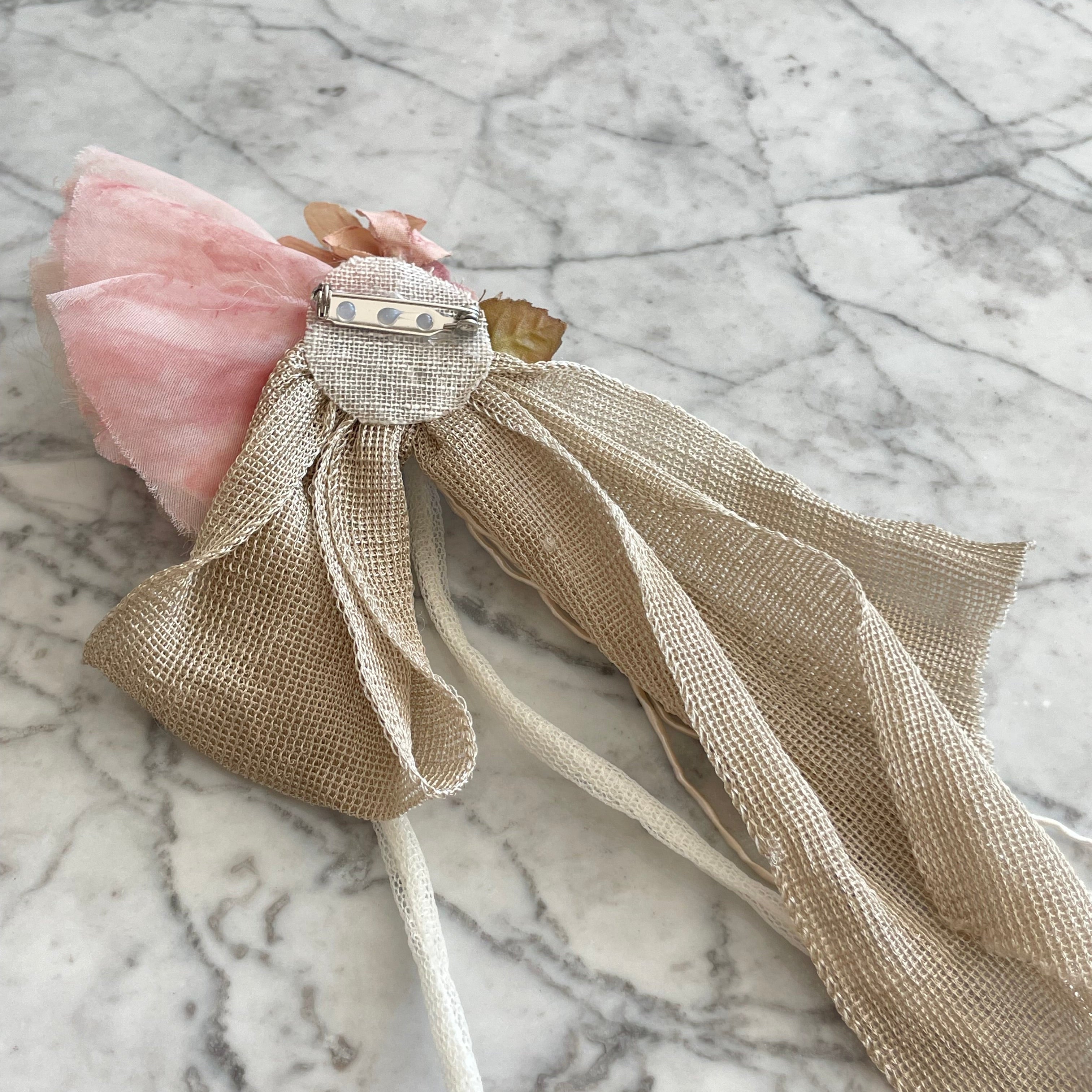 Broche flor rosa