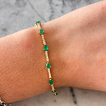 Cargar imagen en el visor de la galería, Pulsera de esmeraldas y diamantes
