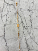 Cargar imagen en el visor de la galería, Pulsera Virgen Milagrosa Oro
