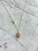Cargar imagen en el visor de la galería, Collar Virgen Milagrosa con cruz
