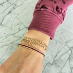 Cargar imagen en el visor de la galería, Pulsera de Rubies con Oro
