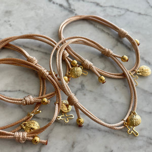 Pulsera San Benito latte