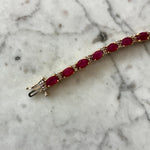 Cargar imagen en el visor de la galería, Pulsera de rubíes y diamantes
