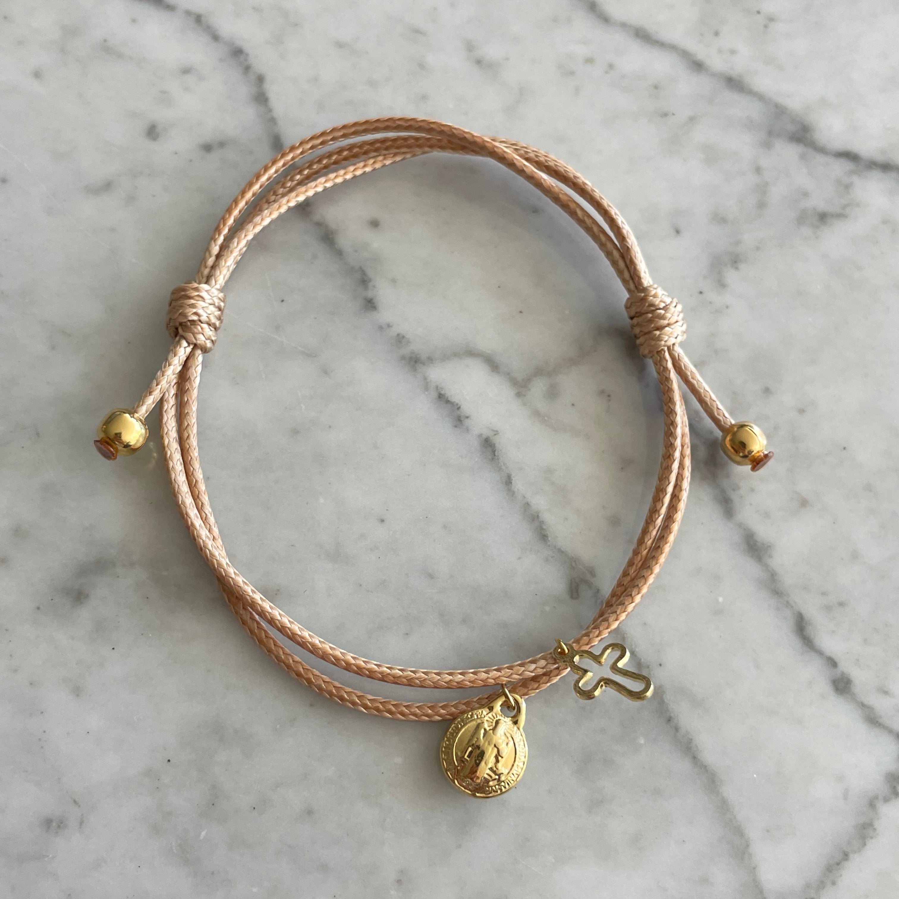 Pulsera San Benito latte