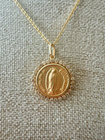 Cargar imagen en el visor de la galería, Virgen de Guadalupe con Diamantes
