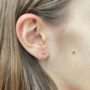 Aretes Bolitas de Oro Niña