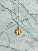 Cargar imagen en el visor de la galería, Virgen de Guadalupe con Diamantes
