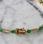 Cargar imagen en el visor de la galería, Pulsera de esmeraldas y diamantes
