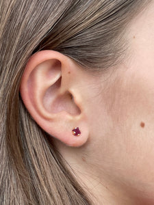 Aretes Rubi cuadrado