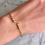 Cargar imagen en el visor de la galería, Pulsera 6 diamantes
