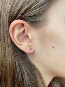 Aretes Bolitas de Oro Niña