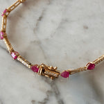 Cargar imagen en el visor de la galería, Pulsera de Rubíes y diamantes

