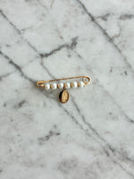 Cargar imagen en el visor de la galería, Pin de oro con perlas
