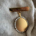 Cargar imagen en el visor de la galería, Barra con medalla grande ovalada perlas VG

