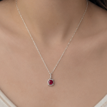 Cargar imagen en el visor de la galería, Collar de rubí con diamantes
