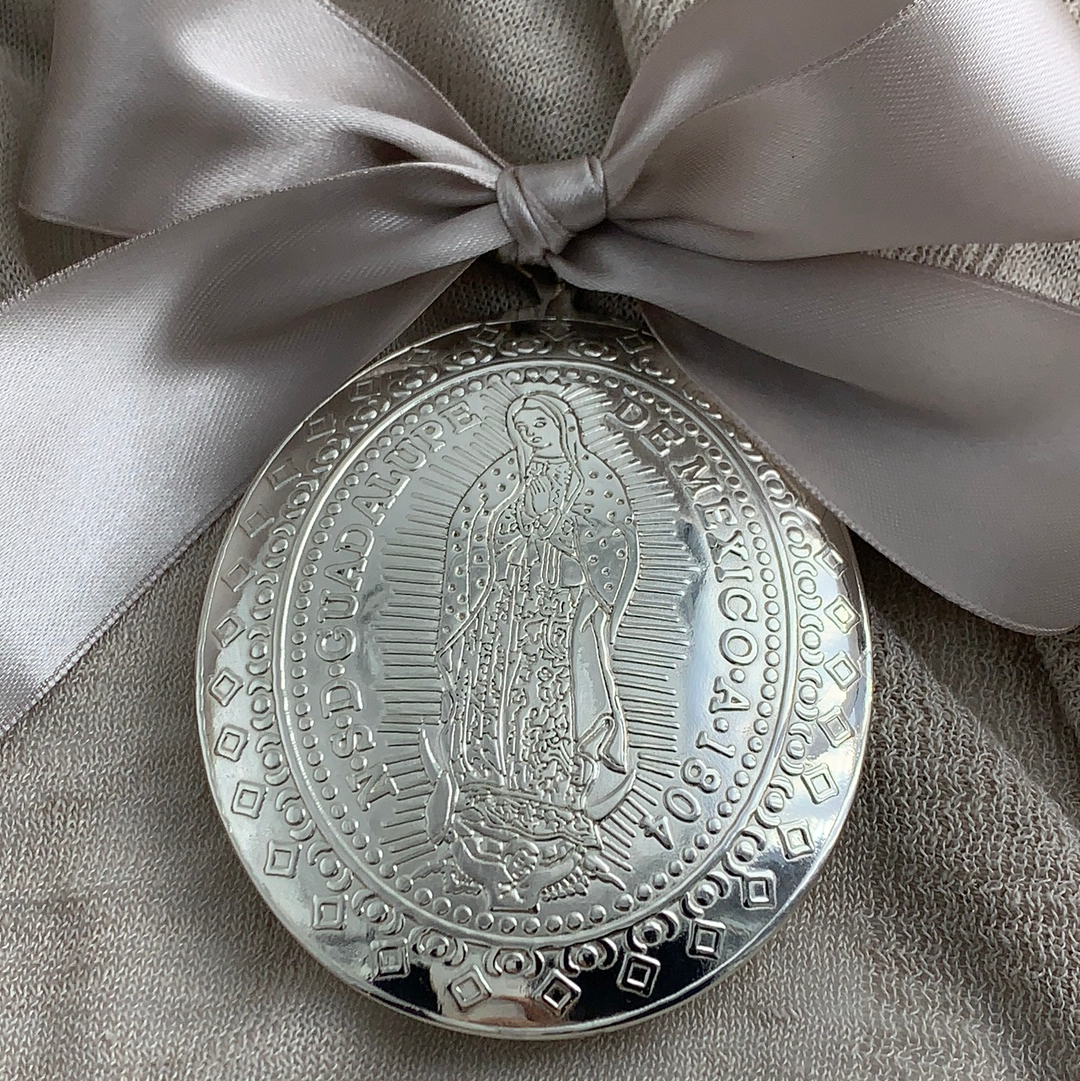 Medallón Virgen de Guadalupe 10cm - Baño de Plata