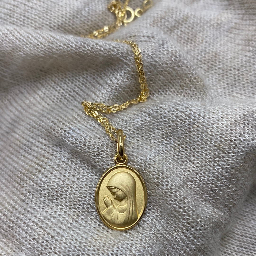 Virgen María  Niña Biselada - Con Cadena