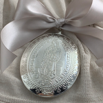 Cargar imagen en el visor de la galería, Medallón Virgen de Guadalupe 10cm - Baño de Plata
