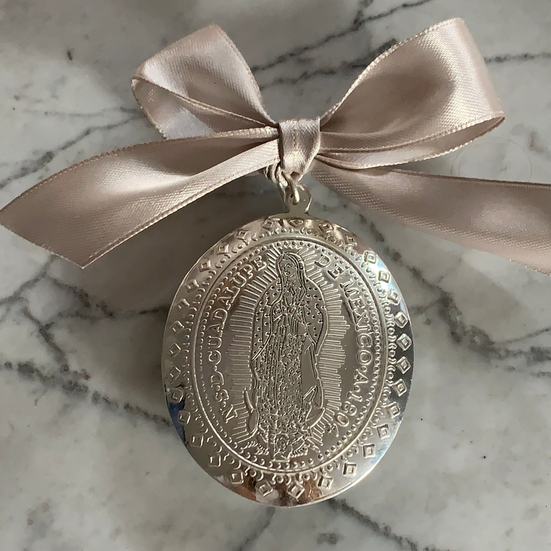 Medallón Virgen de Guadalupe 6cm - Baño de Plata